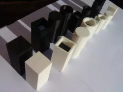Quarto game pieces