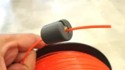 Universal 3D Printer Filament Filter