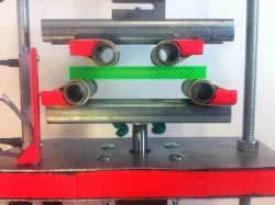 4 Point Bend Specimen & Test Fixture
