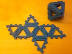 Customizable hinge/snap Octahedron net