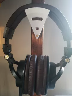 Headphone Holder/Hanger