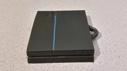 Min PS4 Keychain