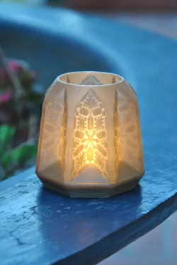 PANDORO TEALIGHT CANDLE HOLDER