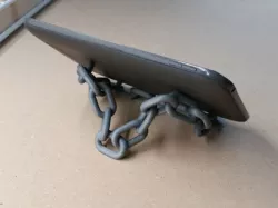 Chain Link Tablet Stand