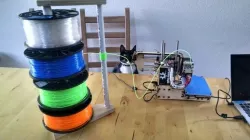 Filament stack with free spinning spools