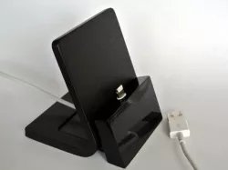 iPhone stand
