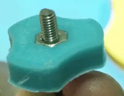 M3 nut holder