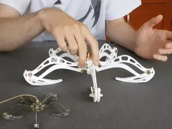 Mantis claw