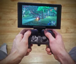 Switch Pro Controller Clip
