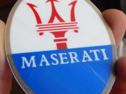 4 colors Maserati logo