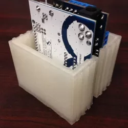 Arduino Shield Grip