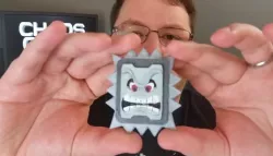 Thwomp Magnet (New Super Mario Bros U)