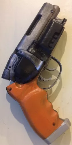 Bladerunner Deckard's gun clip