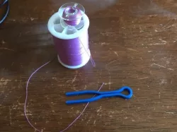 bobbin holder