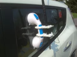 Car antenna device