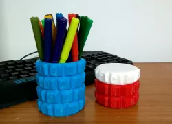 Customizable Keyboard Penholder/Box