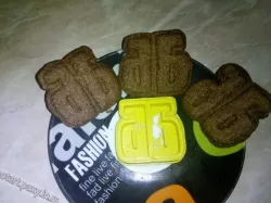 Font cookie cutter