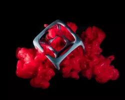 Hypercube : Geometric + Organic