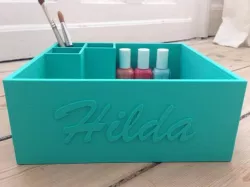 Makeup Box for keeping your makeup nice and neat!