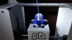 modifiable cleaner holder for play