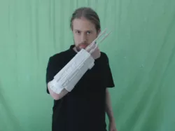 Predator Gauntlet