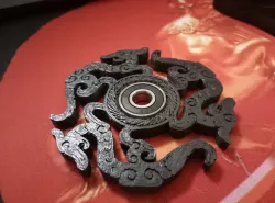 Propitious Clouds Dragon Spinner