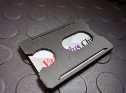 Scout - Minimalist Wallet - Holds 2 Cards
