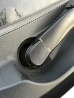 Toyota Verso wiper arm cap