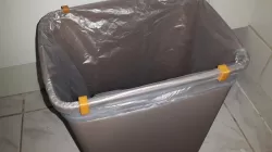 Trash can Clips