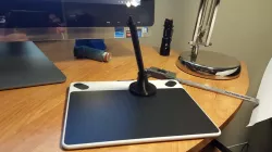 wacom pen holder