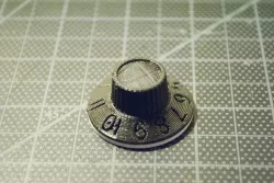 Amp Knob - Makes your amp louder