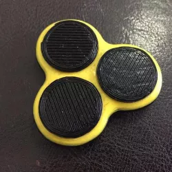 FASTER fidget spinner for people with short fingers (v2)