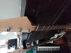 Fender bass hanger
