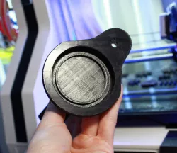 Flat bottom lens cap for Handy Handheld Camera Mount