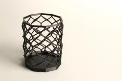 helix pen holder