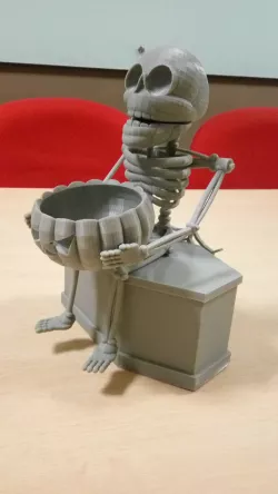 Laughing Skeleton