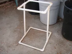 Leaf Bag Holder