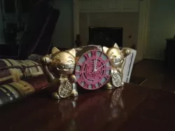 Lucky Cat Clock