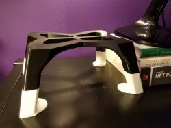 Mighty Stand - Customizable Heights
