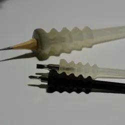 PencilHolder&small screwdriver