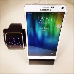 SAMSUNG CHARGING STATION