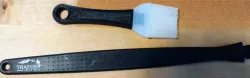 Shorter basting brush handle