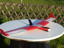 Speedy "Red Swept Wing" RC