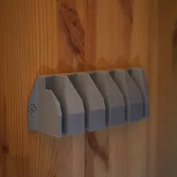 Angeled Belt Organizer