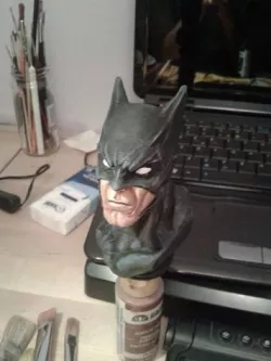 Dark Knight Bust (4.0in - 10.2cm)
