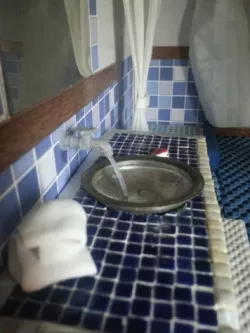 Grifo, faucet, robinet