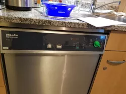 Knob with connector