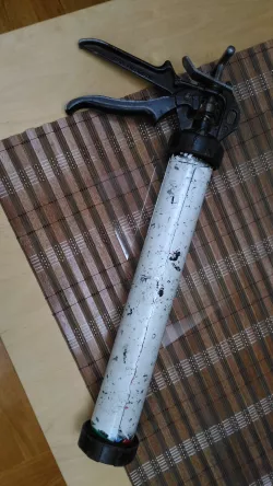 Silicone Gun