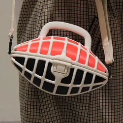 The Capsule Bag