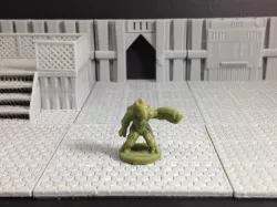 Xyn (Random Alien in 18mm scale)